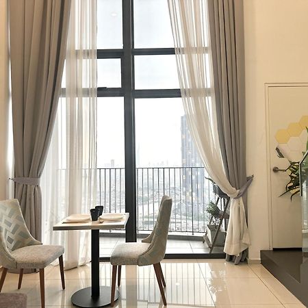 קואלה לומפור Ekocheras Suite By Moka מראה חיצוני תמונה
